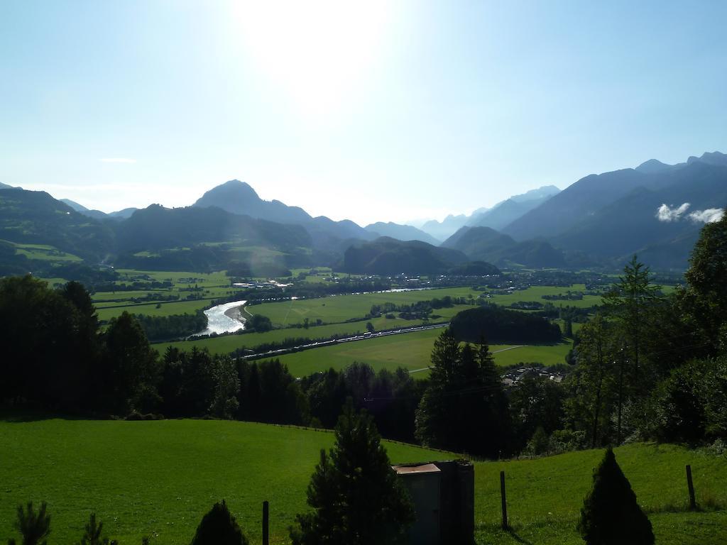 Pension Schone Aussicht Kuchl Exteriör bild